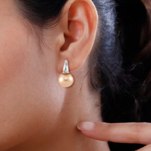 Golden Color Shell Pearl Earrings in Silvertone - Picture 2 of 2